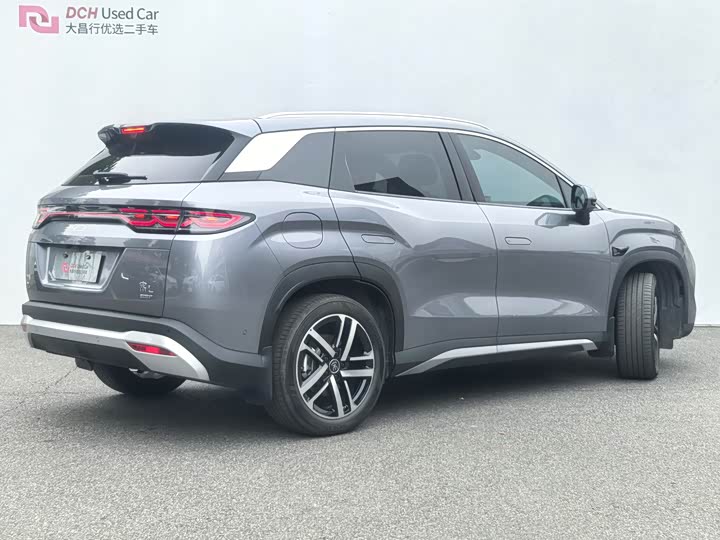 BYD Song L DM-i Hybrid 2025 2025款 智驾版 112km 超越型