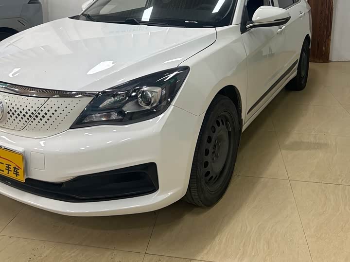 Dongfeng Aeolus E70 2022 2022款 500 超享版