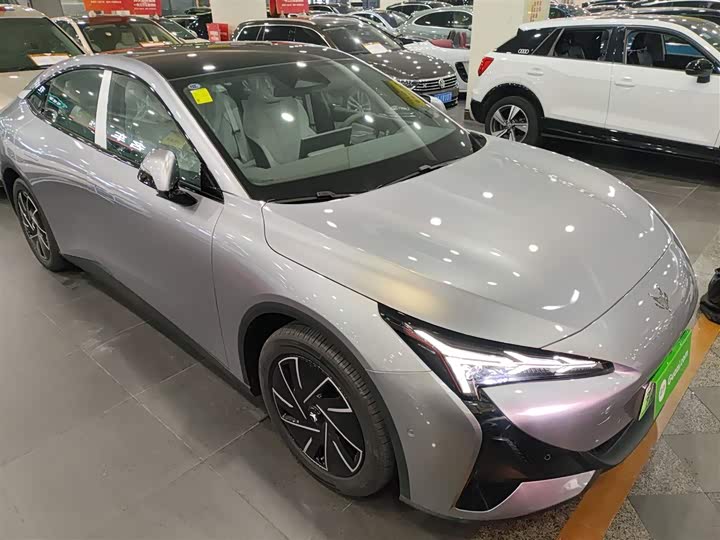 BAIC Arcfox Alpha S5 2025 2025款 改款 560PRO 185kW