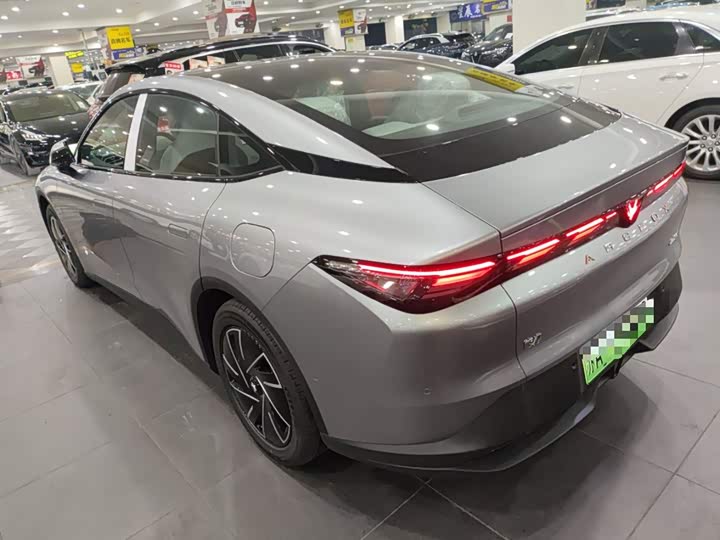 BAIC Arcfox Alpha S5 2025 2025款 改款 560PRO 185kW