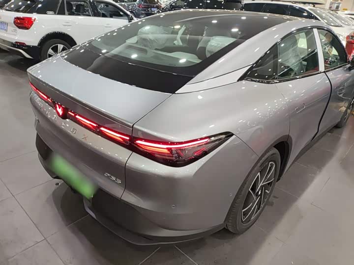 BAIC Arcfox Alpha S5 2025 2025款 改款 560PRO 185kW