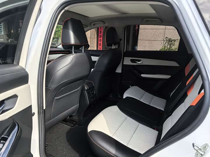 Haval Chitu 2021 2021款 激擎版 1.5T 白银兔