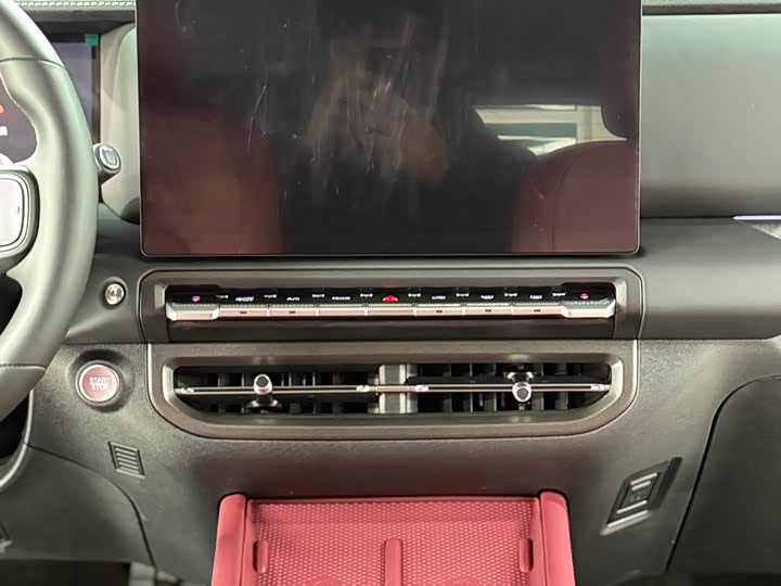 Tank 300 Hybrid 2025 2025款 Hi4-T 37.1kWh