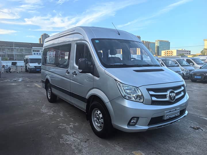 Foton Tuyano 2021 2021款 2.0T手动通途加长轴中顶5/6/7座4F20TC3