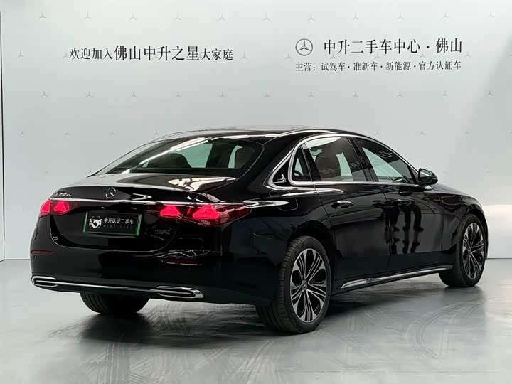 Mercedes-Benz E-Class Hybrid 2024 2024款 E 350 e L 插电式混合动力轿车