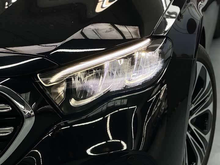 Mercedes-Benz E-Class Hybrid 2024 2024款 E 350 e L 插电式混合动力轿车