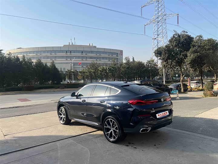 BMW X6 2023 2023款 xDrive40i 尊享型 M运动套装
