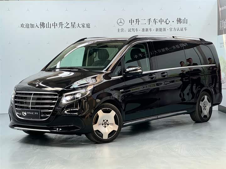 Mercedes-Benz V-Class 2024 2024款 V 300 L 长轴距豪华版