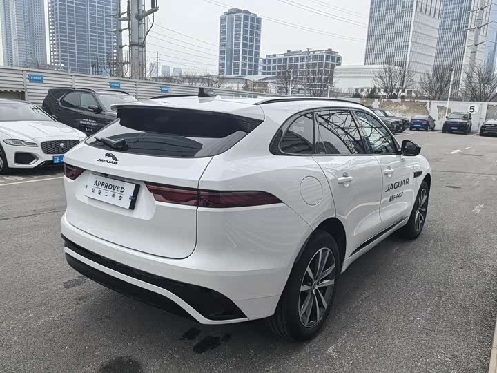 Jaguar F-Pace 2024 2024款 P250 R-Dynamic SE