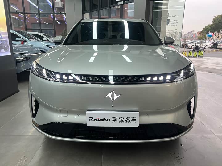 Dongfeng Yipai eπ 008 2025 2025款 210Ultra增程版 5座