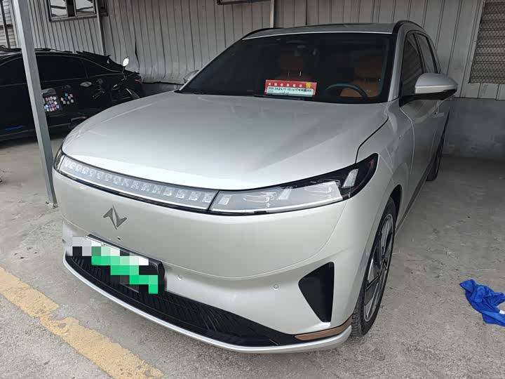 Dongfeng Yipai eπ 008 2025 2025款 636Max纯电版 5座