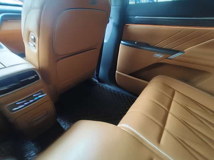 Dongfeng Yipai eπ 008 2025 2025款 636Max纯电版 5座