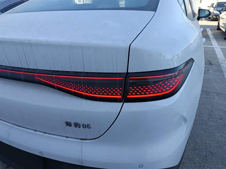 BYD Seal 05 DM-i Hybrid 2025 2025款 DM-i 智驾版 55KM豪华型