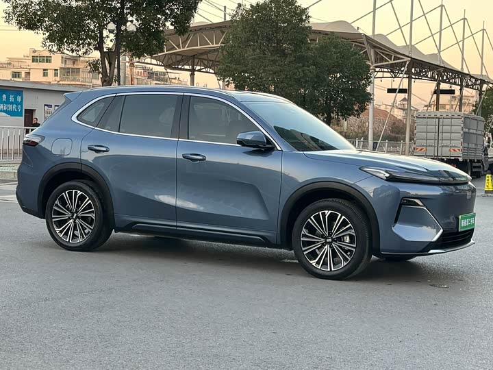 Geely Galaxy Starship 7 2025 2025款 120km 领航版