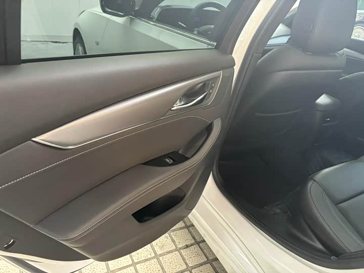 Cadillac CT5 2024 2024款 28T 豪华型