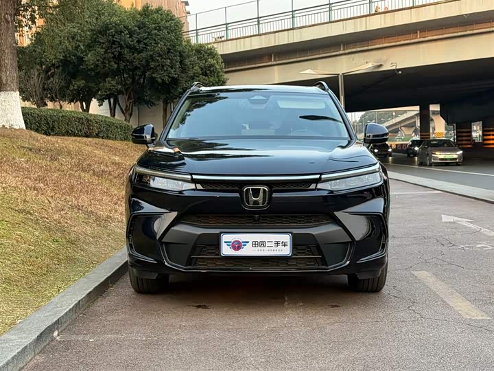 Honda Breeze 2025 2025款 240TURBO 两驱豪华版 5座