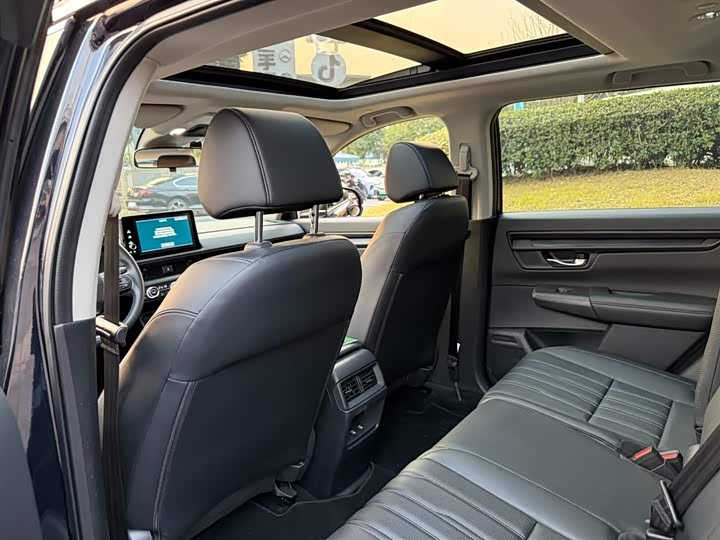 Honda Breeze 2025 2025款 240TURBO 两驱豪华版 5座