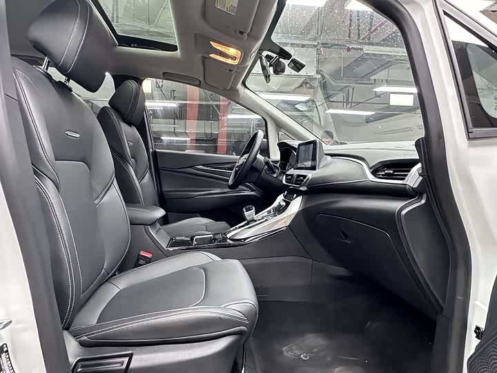 Maxus Euniq 5 2020 2020款 1.3T PLUG IN 精英版