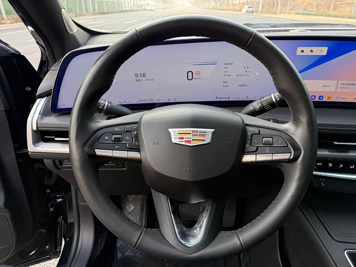 Cadillac XT4 2024 2024款 28T 两驱豪华型