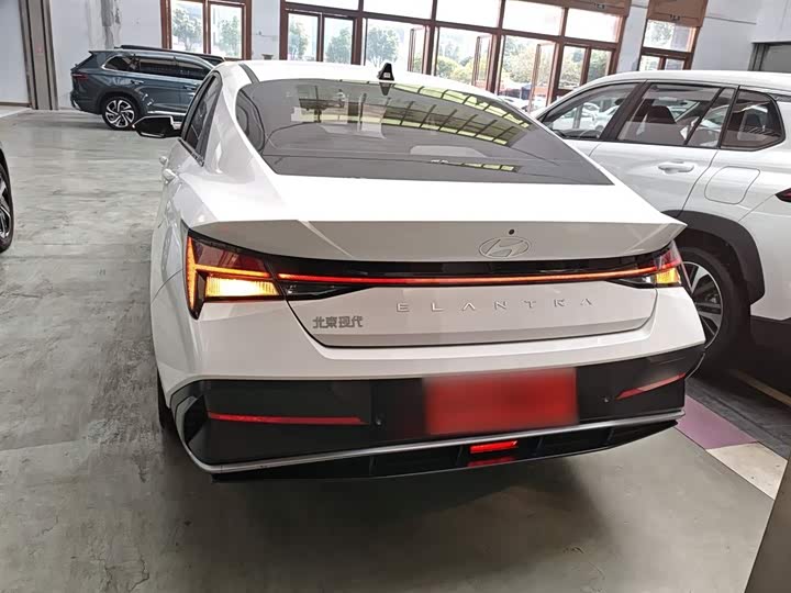 Hyundai Elantra N line 2023 2023款 1.5L CVT LUX尊贵版