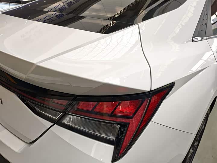 Hyundai Elantra N line 2023 2023款 1.5L CVT LUX尊贵版