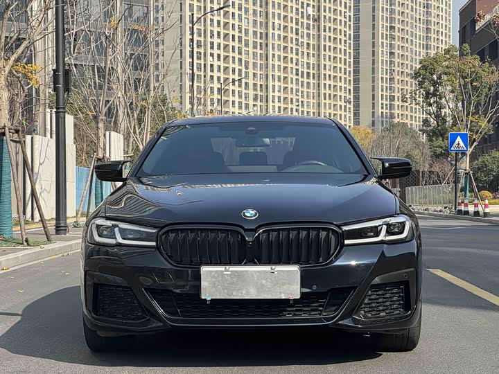 BMW 5 Series Hybrid 2022 2022款 改款二 535Le M运动套装