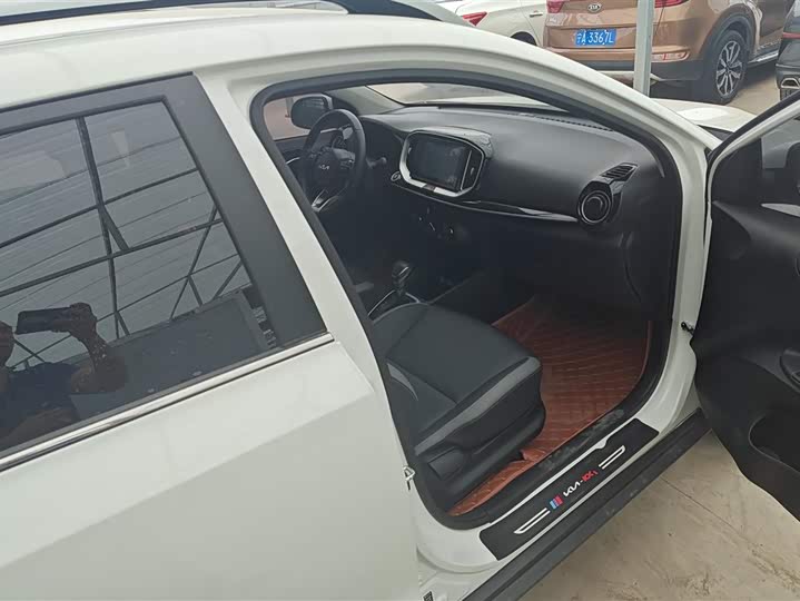 Kia KX1 2021 2021款 1.4L 自动趣享版