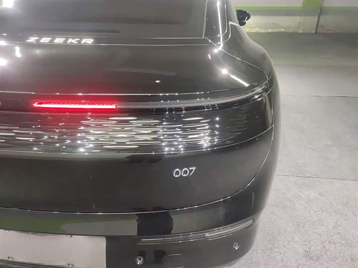 Zeekr 007 2025 2025款 长续航后驱智驾版 100kWh