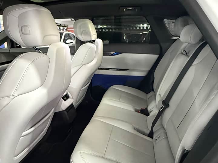 Cadillac Optiq 2024 2024款 四驱长续航版