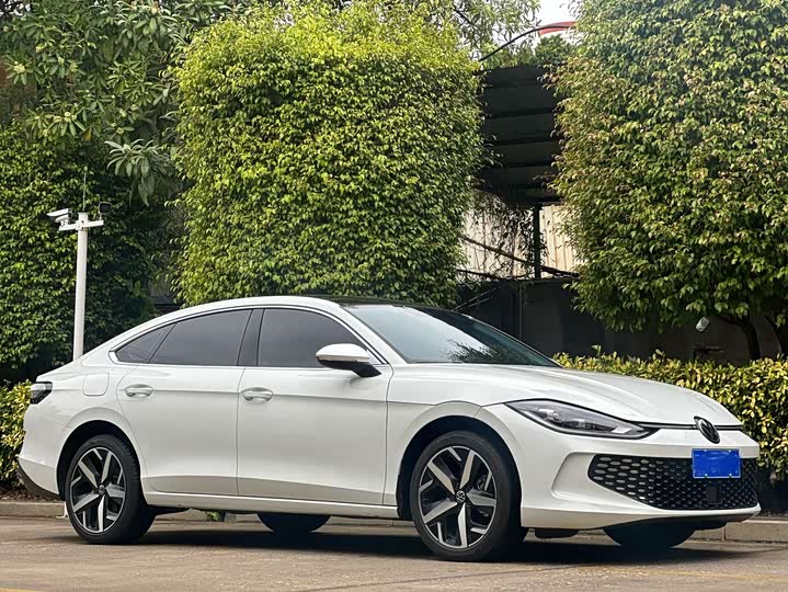 Volkswagen Lamando L 2025 2025款 凌渡L 280TSI DSG酷辣版