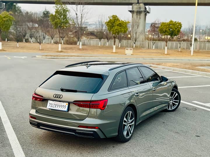Audi A6 2023 2023款 Avant 先锋派 45 TFSI 臻选动感型