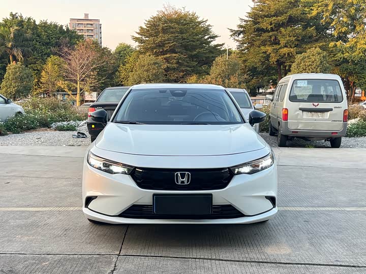 Honda Integra 2023 2023款 240TURBO CVT豪华版