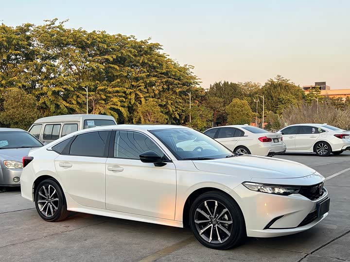 Honda Integra 2023 2023款 240TURBO CVT豪华版