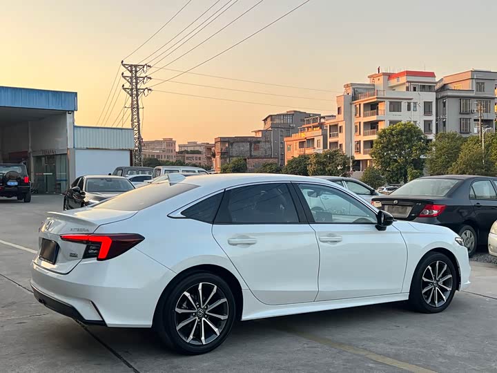 Honda Integra 2023 2023款 240TURBO CVT豪华版