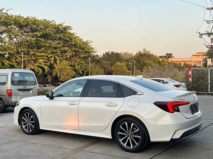 Honda Integra 2023 2023款 240TURBO CVT豪华版