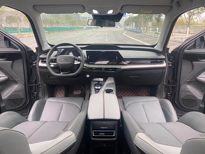 Changan Oshan Z6 2023 2023款 蓝鲸 1.5T DCT智领型城市版