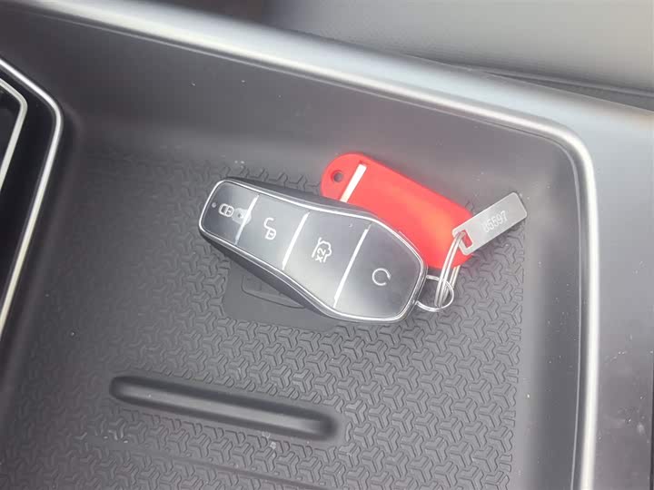 BYD Song Pro Hybrid 2025 2025款 第二代 智驾版 DM-i 115KM卓越型