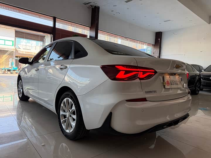 Chevrolet Monza 2024 2024款 1.5L 双离合悦享版