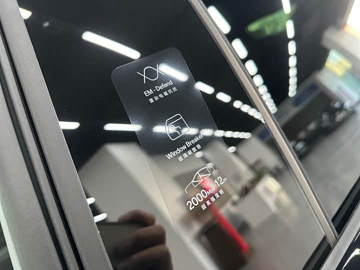 Zeekr 7X 2025 2025款 100kWh 长续航后驱智驾版