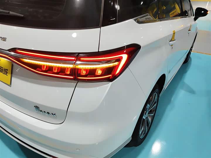 BYD Song Max 2021 2021款 升级版 1.5T 自动豪华型 7座