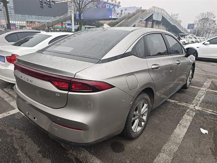 GAC Aion S 2023 2023款 魅 580 磷酸铁锂