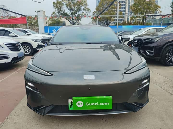 Geely Galaxy E8 2024 2024款 550km 后驱PRO