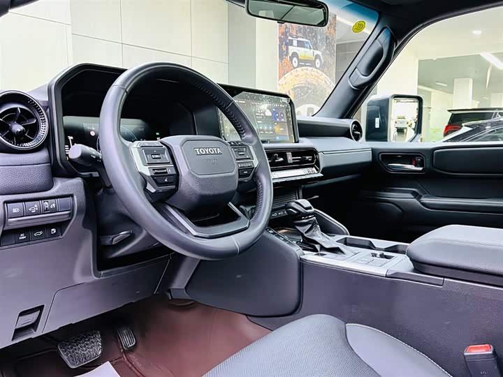 Toyota Prado 2024 2024款 2.4T 全能TX版 5座