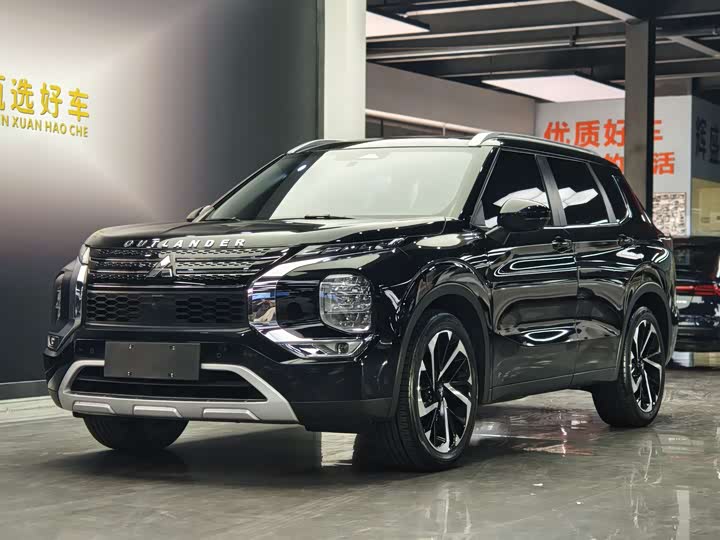 Mitsubishi Outlander 2023 2023款 1.5T CVT四驱尊耀版 7座