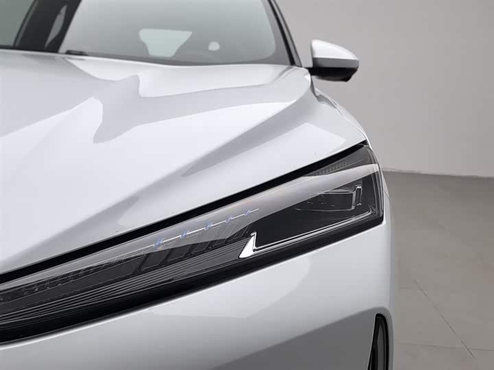 Dongfeng Aeolus L7 2025 2025款 205超长续航尊享型