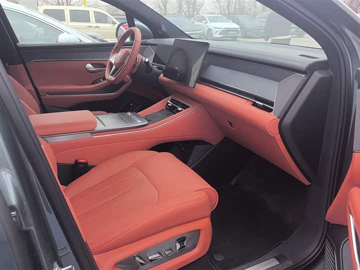 BYD Tang L 2025 2025款 DM 175KM无人机玩家版