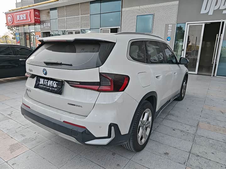BMW iX1 2023 2023款 eDrive25L X设计套装