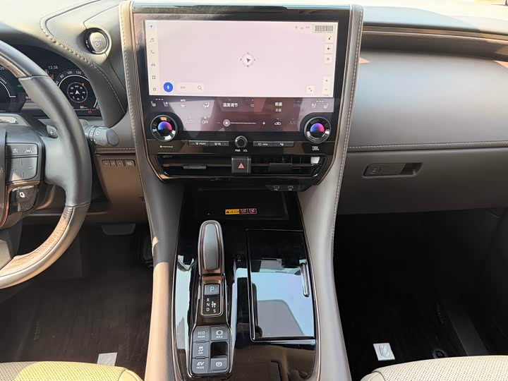 Toyota Alphard 2024 2024款 双擎 2.5L 尊贵版