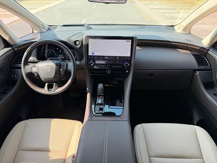 Toyota Alphard 2024 2024款 双擎 2.5L 尊贵版