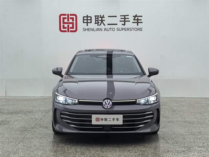 Volkswagen Passat 2025 2025款 Pro 380TSI 龙尊版